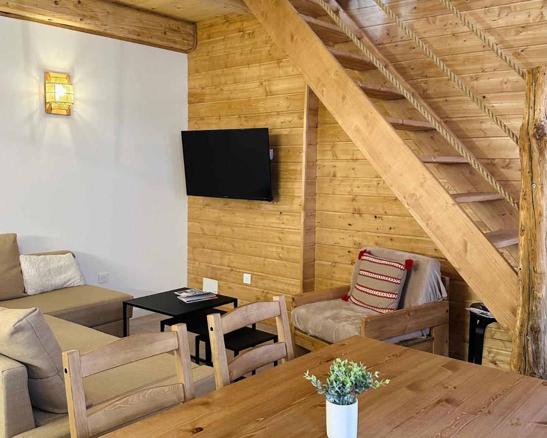Apartamento Duplex La Tour Saint-Étienne-de-Tinée Exterior foto